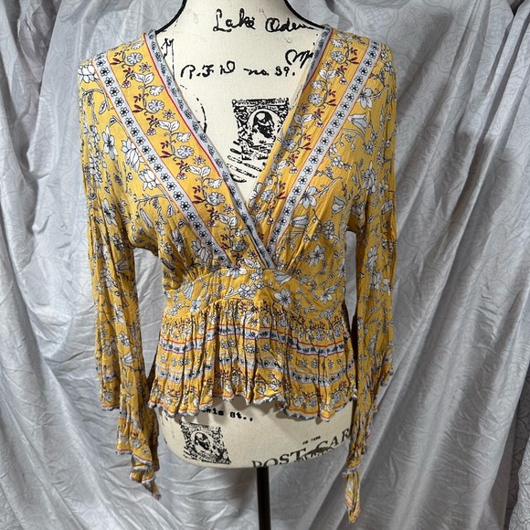 Shirt - Picture 1 of 2